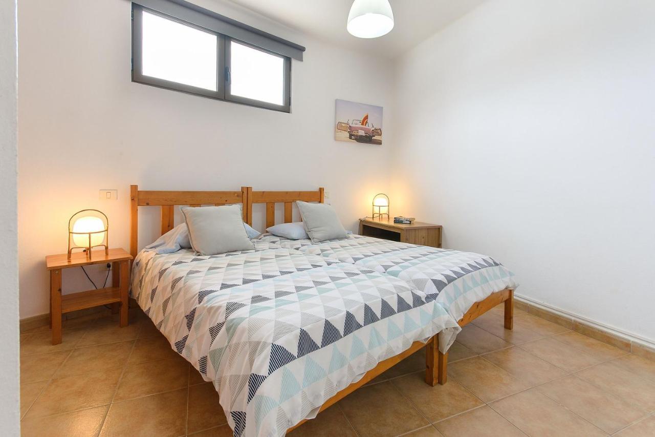 Famara Beach House ภายนอก รูปภาพ