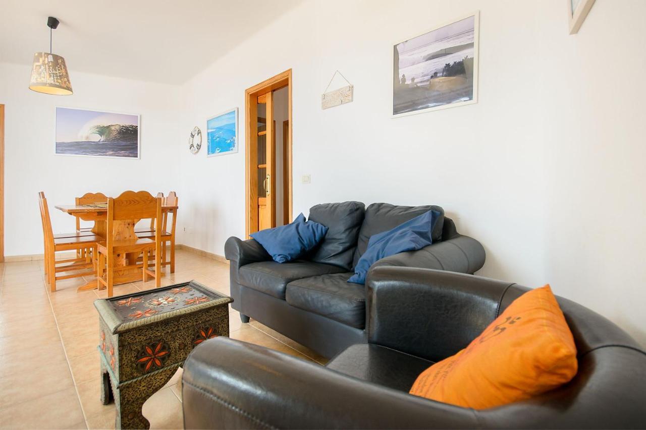 Famara Beach House ภายนอก รูปภาพ