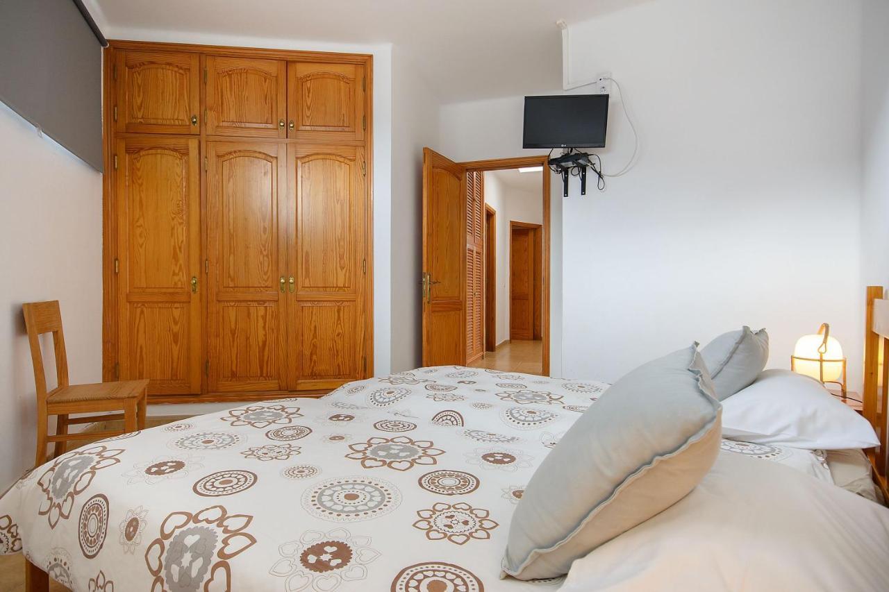 Famara Beach House ภายนอก รูปภาพ